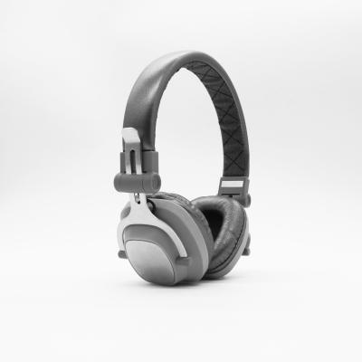 中国 OEMの切換えの歌110dB 32ohm無線Bluetoothのヘッドホーン 販売のため