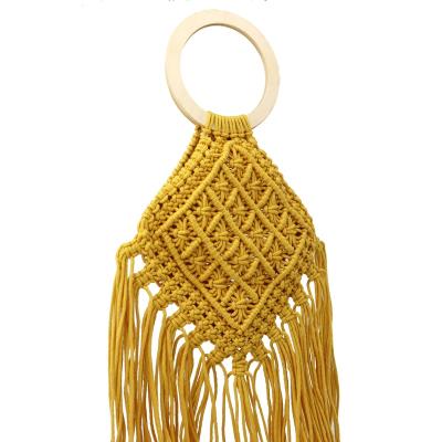 China Lady Wholesale Chinese style yellow hook hand made handbag with wooden handles for sale