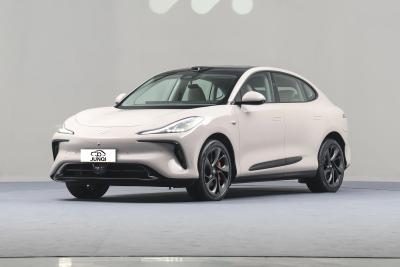 中国 Zhiji LS6 IM Electric Car 4 Door 5 Seat SUV 760km Long Range New Energy Electric Car 販売のため