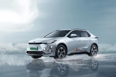 China 250 Miles Range Toyota SUV Coche eléctrico de 5 asientos Pure Electric Toyota Bz 4X Coche en venta