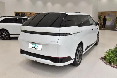 Chine Aujourd'hui acheter - prix de l'usine de dépôt Pure Electric 702KM Range MPV Xpeng X9 voiture véhicules électriques d'occasion à vendre