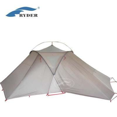 China Outdoor Portable New Innovation Design Outdoor Portable Sports Bivvy Tent Large Family PU 2000mm Polyester Family Vehicle Equipment Straight Bracing Type for sale