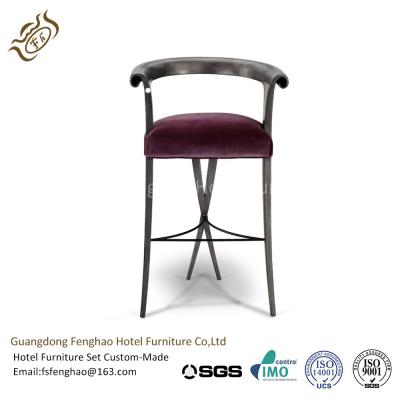 China Elegant Dining Room Hotel Bar Furniture Urban Chair Upholstered Bar Stools for sale