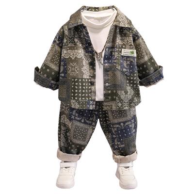 China Casual High Quality Retro Pattern Printing Sensitive Cashew Autumn Suit For Boys Green Color for sale