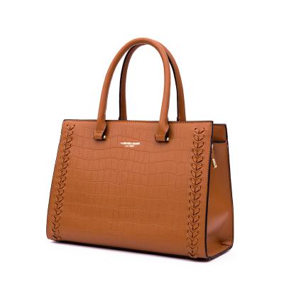 China Braid Weave Large Capacity Women's Handbag New Shoulder Tote Bag for sale