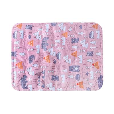 China Factory Directly Breathable Waterproof Dog Good Quality Mat Pads Magnetic Cooling Cooling Mat for sale