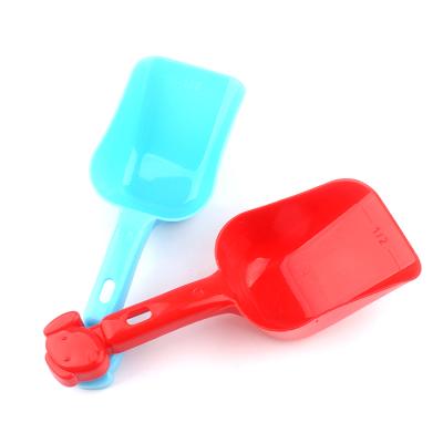 China Wholesale Viable Plastic Pet Dog Cat Food Feeder Little Measure Spoon Shovel From Factory Manufacturer for sale