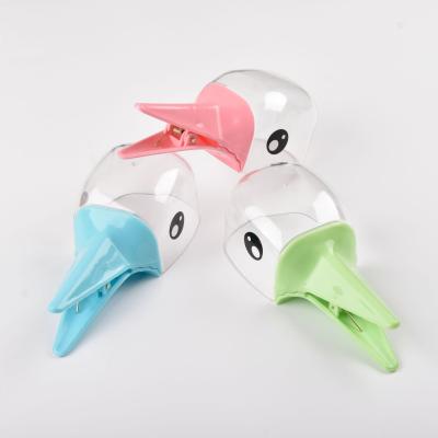 China Cute Pet Food Spoon Spout Cartoon Shape Dog Food Spoon Stored Temporary Sealing Spoon for sale