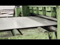 Stainless steel plate cut on machine