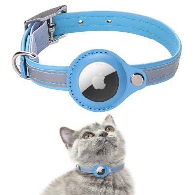 China Adjustable GPS AirTag Dog Collar Small Animals Dog Collar With Airtag Holder for sale