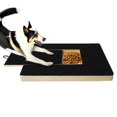 Chine Trimmer pour animaux de compagnie Tableau de grattage d'ongles en bois pour chiens pour espace intérieur et extérieur à vendre