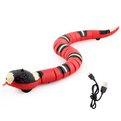 China Remote-Controlled Rattlesnake Prank Toy ther Remote Distance Feature and Unique for sale