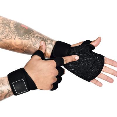 China Unisex Weightlifting Gloves Vented Wrist Wrap Gloves for Athletes Gym Sessions with Full Protection and Palm Wrist for sale