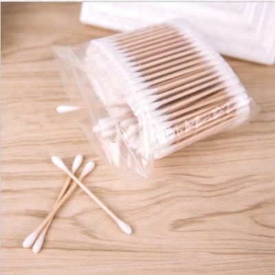 China 200pcs Eco - Friendly Bamboo Cotton Buds For Ear Cleaning for sale