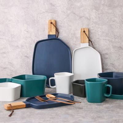 China Viable Matte Four Colors Plates Sets Ceramic Dinnerware with Wooden Handle Rice Bowl Soup Bowl Cup Dinnerware Set Wholesale for sale