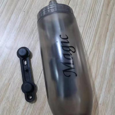 China Magnet Bottle Holder Design Innovation Magnetic Bottle Mount Cage 550ml Flask Drying Bike Bicycle Water Bottles for sale