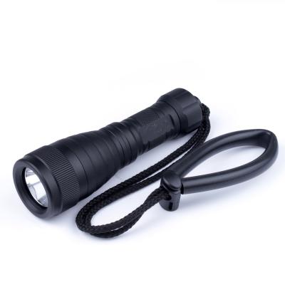 China Emergency High Brightness Flashlight For IP68 XML-L2 Torch Scuba LED Rechargeable Powerful Diving Flashlight for sale