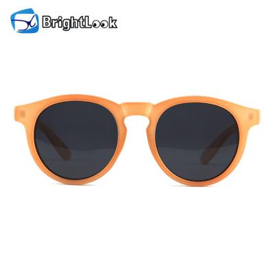 China Vintage Fashion Men's Brown Glasses Ladies Glass Ring Frame Retro Women Sun New Comfort Shades Plastic Sunglasses for sale