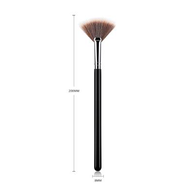 China Angular Blush Wooden Handle Single Handle Synthetic Hair Vegan Hair Fan Highlight Makeup Brushes 1pc Makeup Brushes for sale