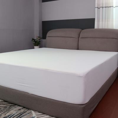 China Waterproof 100% Polyester Mattress Protector Hospital Mattress Cover / Waterproof Mattress Pad for sale