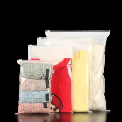 China Disposable Top Plastic Ziplock Biodegradable Bag Supplier Kids Clothes Paper Packaging Garment Bag T-shirt Bag Supplier for sale