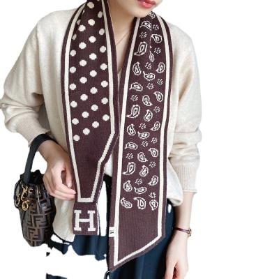 China Winter Japanese and Korean Sweet Women's Design Knitted Scarves and Wraps Quilting Neck Printed Plaid Tank Top Wool Premium Scarf Multicolor for sale