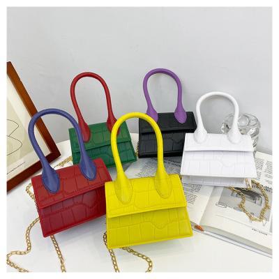 China Stone Pattern Fashion Trendy Handbags For Women Purses Unique Chain Handbags for sale