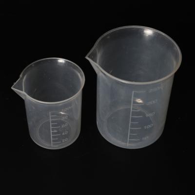 China Medicine PP Digital Laboratory Liquor Plastic Liquid Medicine Measuring Cup For Hospital for sale