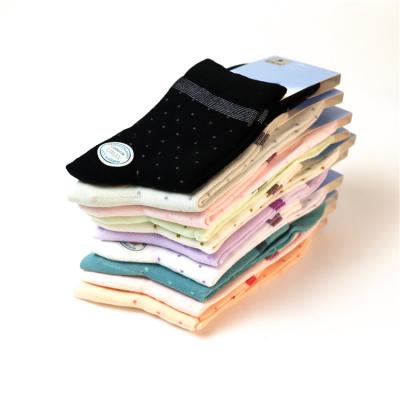 China MOQ Wholesale Antibacterial Anti-skid Low Women Cute Sock And Cotton Best Quality Women Breathable Socks for sale