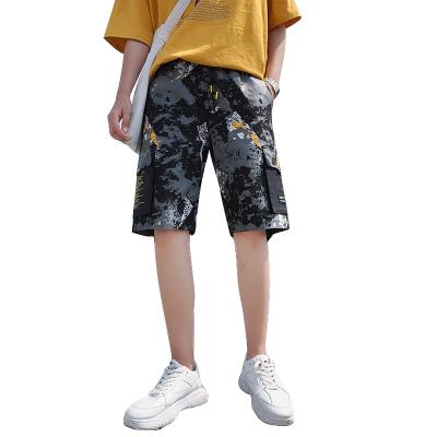 China Anti-wrinkle version good polyester 100% regular style men 2021 new design short pants solid outfits for sale