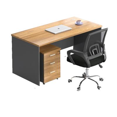 China Mesa de escritorio simple de madera sólida de personal único de oficina moderna Mesa de computadora para el hogar y el aprendizaje en venta