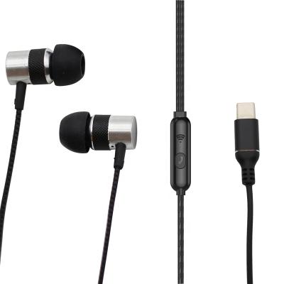 China 2021 New In-Ear Trending Wired Earphones In Ear 3.5mm Earbuds Metal Sports Earphone OEM Factory Price Of Android Headset for sale