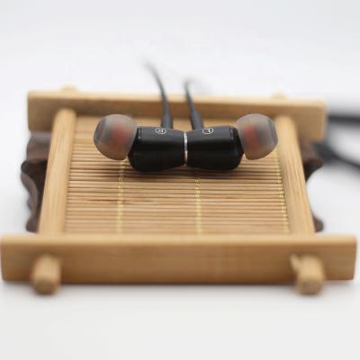 China Built-in Mic Supper Bass Neckband Earphone Metal Neckband Sports Wireless Earphone Free Shipping for sale