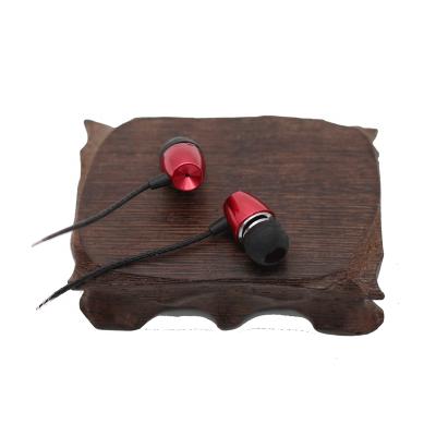 China New Design In-ear Metal Wired 1.2m Earphone Earphone For Android Cell Phones for sale