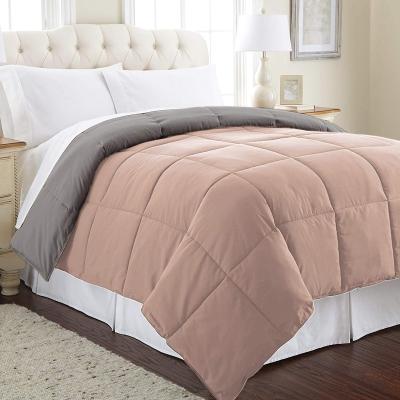 China Gray Pink Custom Quilted Polyester Microfiber Home Bed Comforter for sale