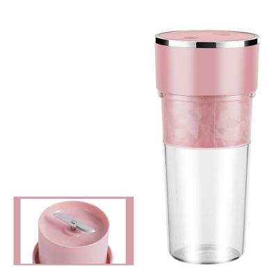 China High Quality Mini Blender USB Household Wholesale Portable Juicer Home Kitchen Appliances for sale