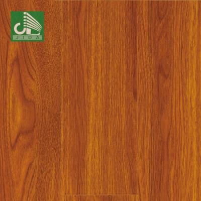 China HDF 12mm AC4 HDF Embossed Exterior Laminate Wood German Flooring Laminated HDF Flooring for sale