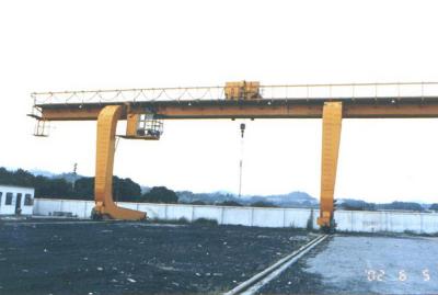 China Professional 15m Lifting Height 60 Ton Single Girder Gantry Crane With Hook for sale