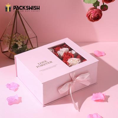 China Handmade Romantic Preserved Rose Flower Valentines Day Gift Box In Gift Bridesmaid Pink Cardboard Wedding Card for sale