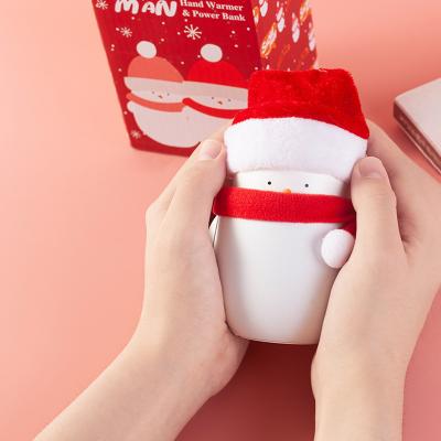 China Hot Sale Customized Outdoor Mini Winter Hand Warmer Christmas Mini Snowman Hand Warmer Power Bank for sale