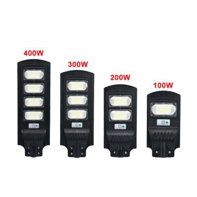 China Outdoor Garden High Brightness IP65 Motion Sensor Led 100W 200W 300W Solar Street Light for sale