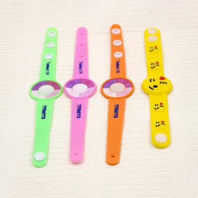 China Children Customized Best Kids Ultraviolet Color PVC Rubber Personalized Changing Elastic Waterproof Wristbands for sale