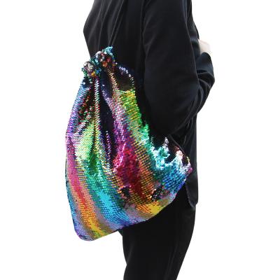 China Shiny Fresh New Design Sequin Magic Mermaid Sequin Drawstring Bag With Pockets for sale