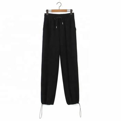 China Anti-Wrinkle Tailored New Sweatpants Loose Jogging Pants For Women for sale