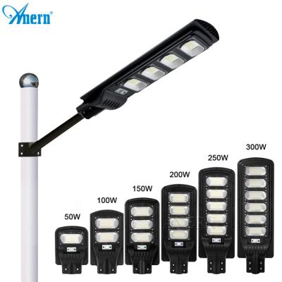 China ROAD high power 50w 100w lamps led solar street light ip65 for sale