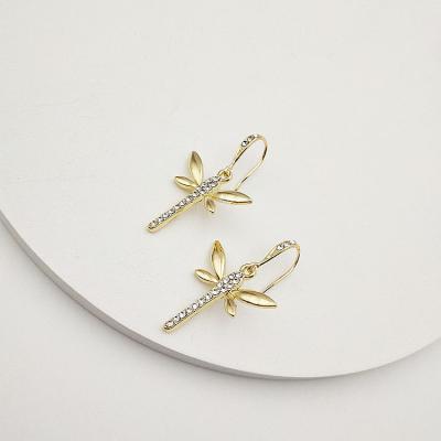 China Best Selling Stylish FASHIONABLE Women's Earrings Jewelry Accessories Rhinestone Dragonfly Stud Earrings for sale