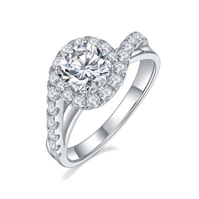 China New CLASSIC Trendy White Gold Plated 925 Sterling Silver High Quality Moissanite 1ct Engagement Rings for sale