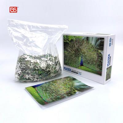 China 2021 Hot Selling Educational Toy 1000PCS Peacock Model 3D Puzzles Relief Customized Intellectual Puzzles for sale