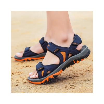 China Hot Selling High Quality Sandals Breathable For Summer Beach New Men's Sandals Men's Sandals Online Wholesale for sale