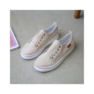 China 2021 New Women's White Sneakers Anti-skid Fashion Canvas Shoes Wholesale Low Top Casual Shoes Online for sale